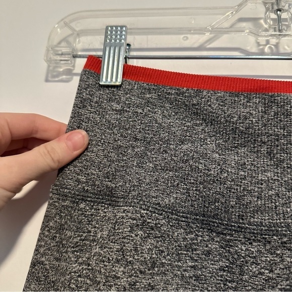 Athleta Andes gray and red ribbed waistband high waisted leggings - Picture 9 of 10